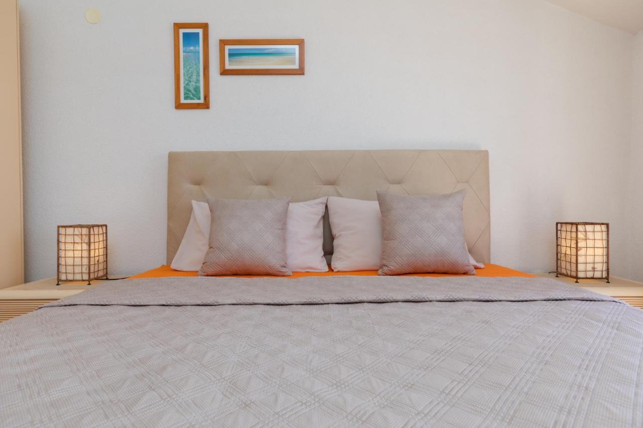Apartments Paloc - Orange Бол Экстерьер фото